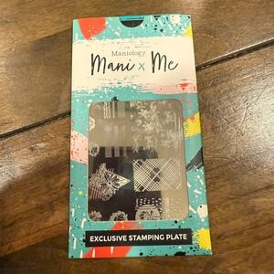 Maniology MXM041 Mani x Me Exclusive Nail Stamping Plate Floral Geometric